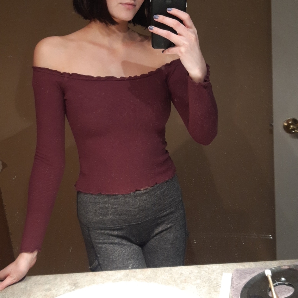 Garage off the shoulder burgundy top